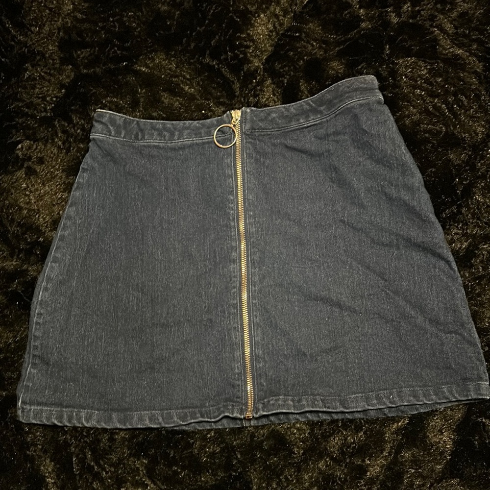 Denim, zip-up pencil skirt.